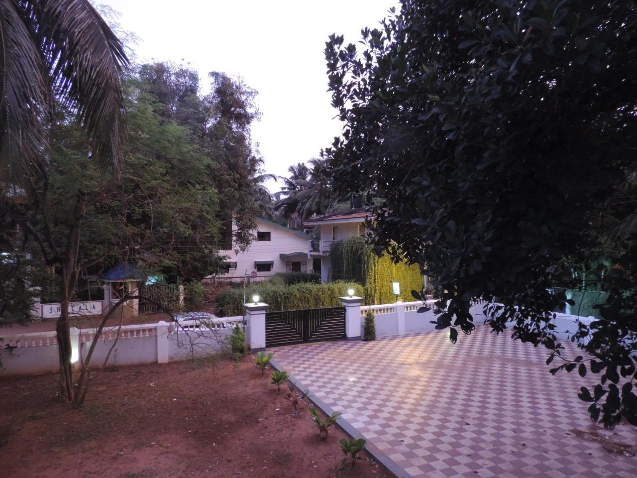 Casa Arvana Near Holiday home